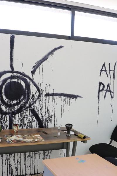 F Artes 48