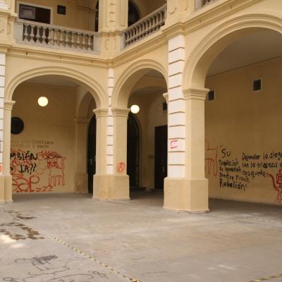 Rectoria Despues De La Entrega Casa Del Estudiante 120
