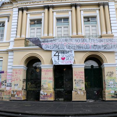 Rectoria Despues De La Entrega Casa Del Estudiante 176