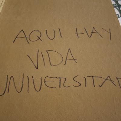 Rectoria Despues De La Entrega Casa Del Estudiante 80