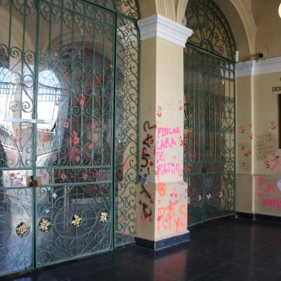 Rectoria Despues De La Entrega Casa Del Estudiante 84